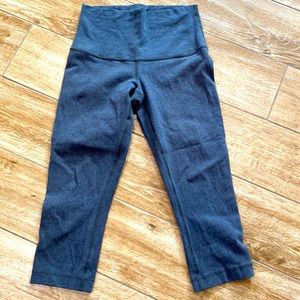 Lululemon Wunder under gray cropped leggings